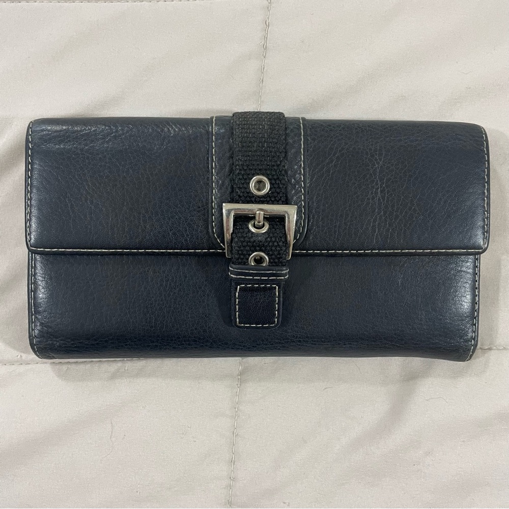 Levenger Black Leather Wallet Contrast Stitching